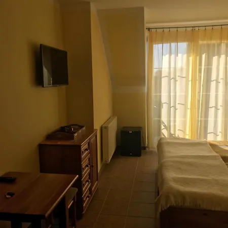 Kwatera prywatna Pod Delfinem Rewal