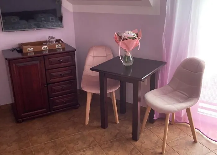 Kwatera prywatna Pod Delfinem *